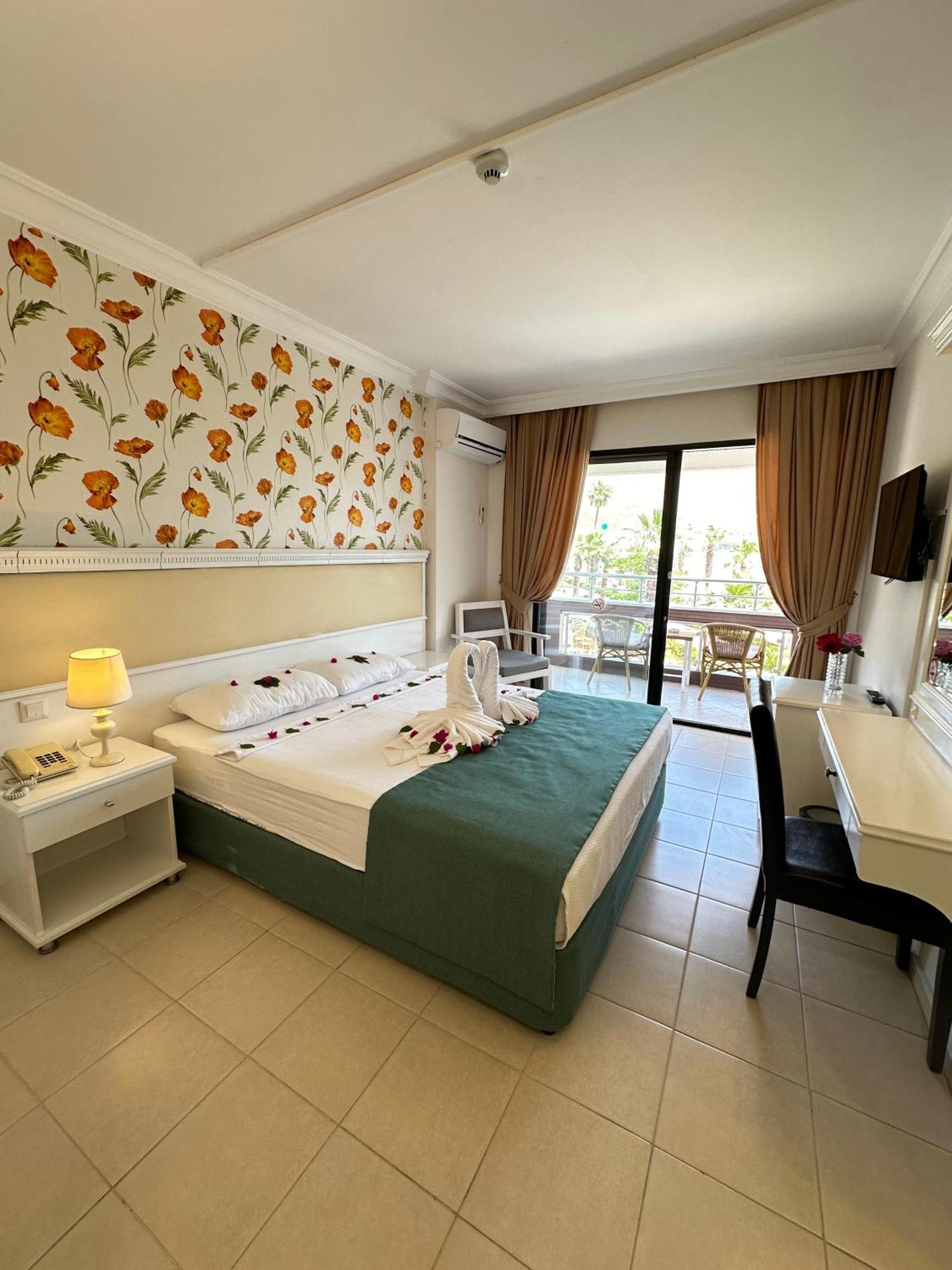 Hotel Chateau De Ville Marmaris Ngoại thất bức ảnh