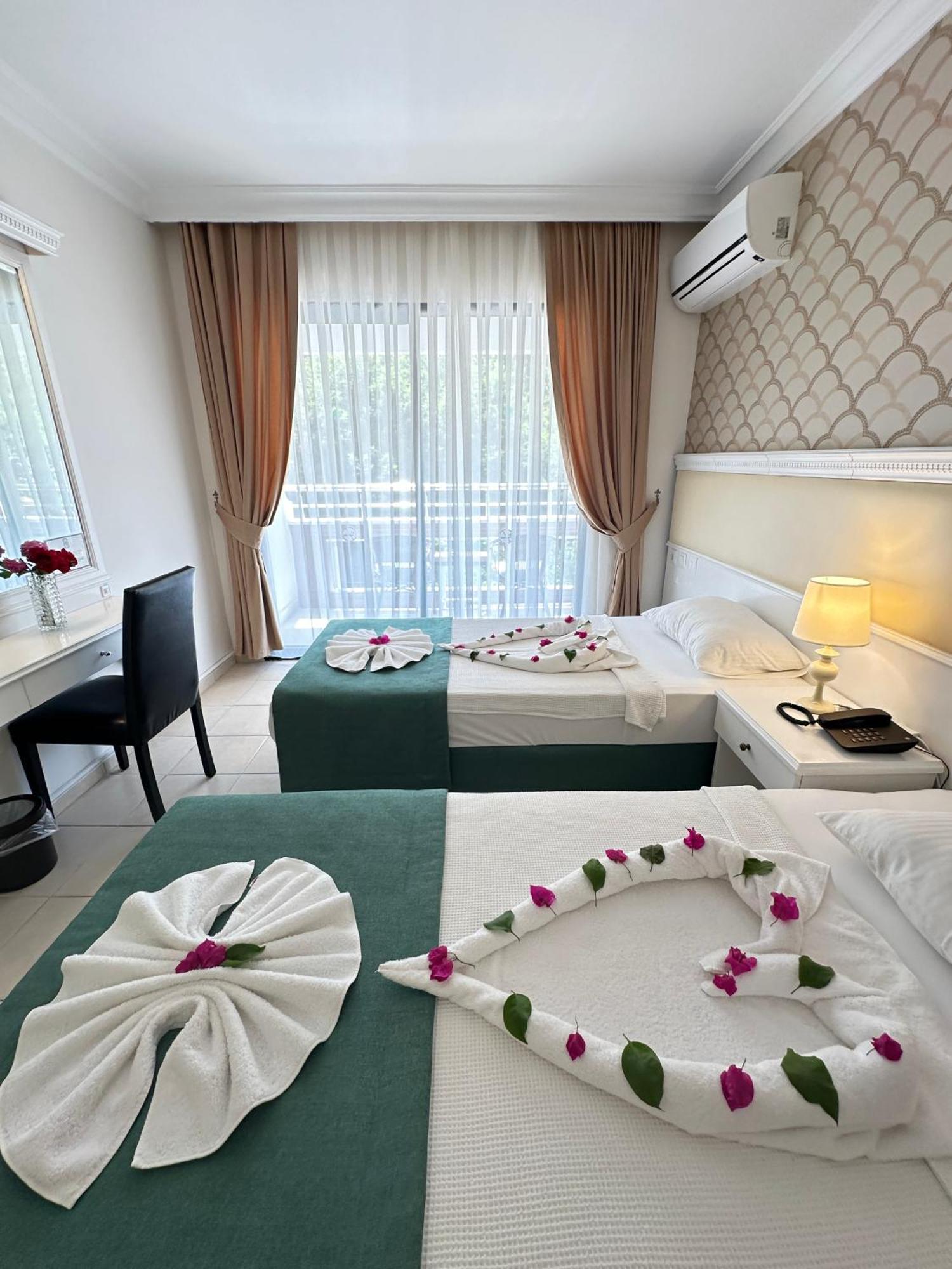 Hotel Chateau De Ville Marmaris Ngoại thất bức ảnh